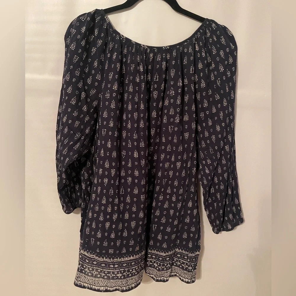 Navy patterned blouse - Picture 3 of 3